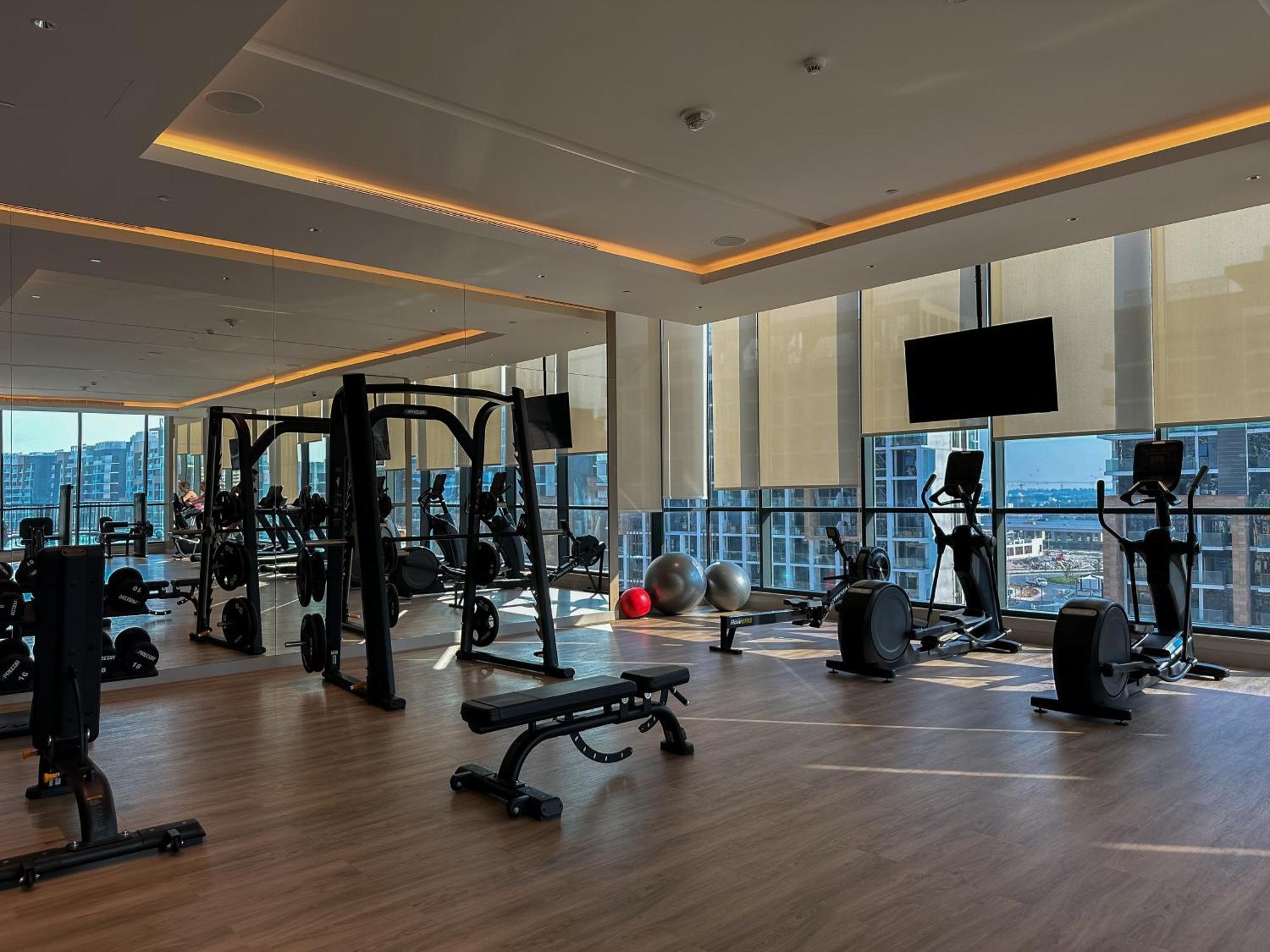 Cozy 2-bdr In Sobha Waves