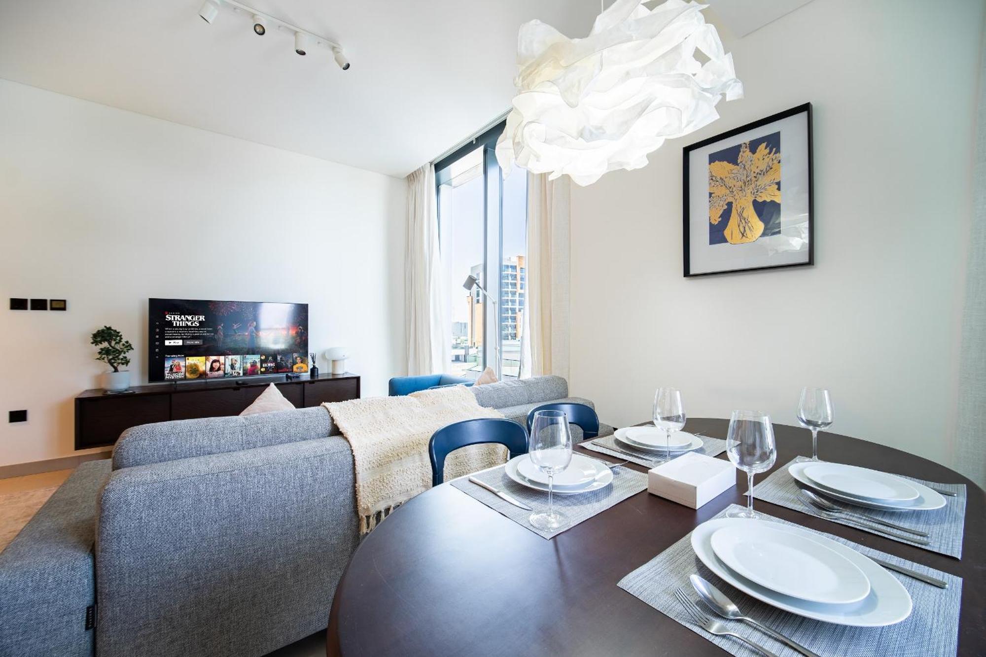 Cozy 2-bdr In Sobha Waves Apartment