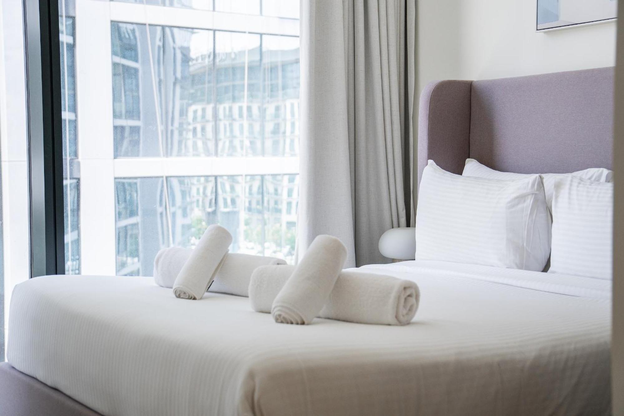 Cozy 2-bdr In Sobha Waves Apartment *